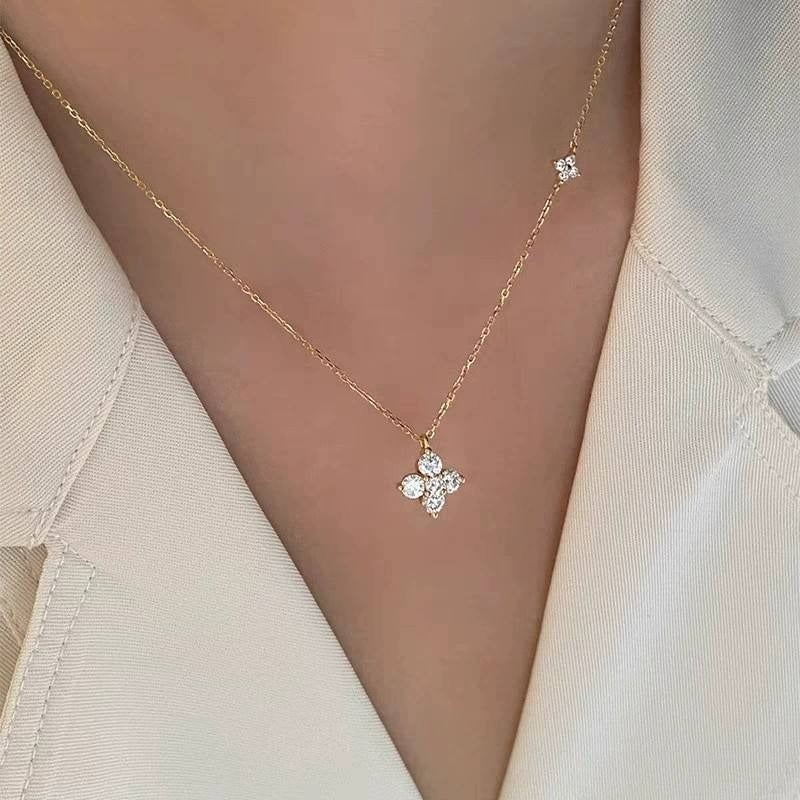 COLLAR DE TREBOL