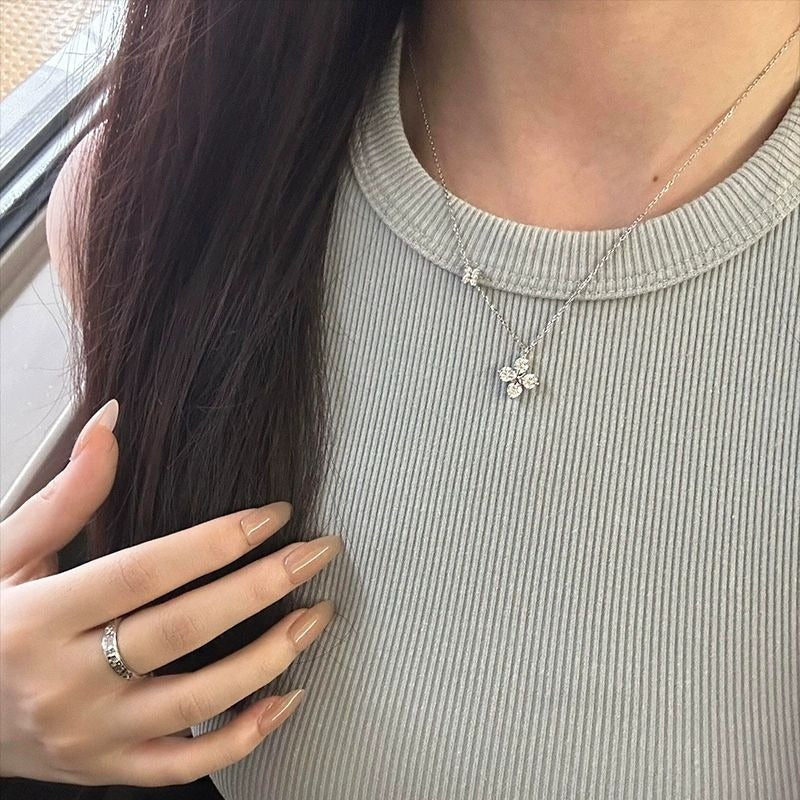 COLLAR DE TREBOL